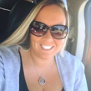 Meet your Posher, Stacy